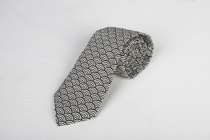 NECK TIE