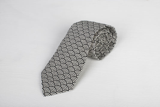 NECK TIE