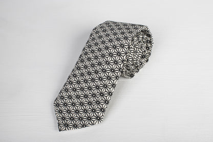 NECK TIE